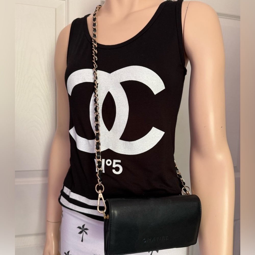 CHANEL Black Leather Sunglasses Case with Chain - Picture 2 of 12